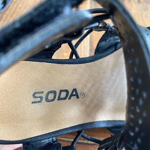 Girls High Top Sandal Black Greek Grecian Style Toddler Size 5 - Picture 8 of 15